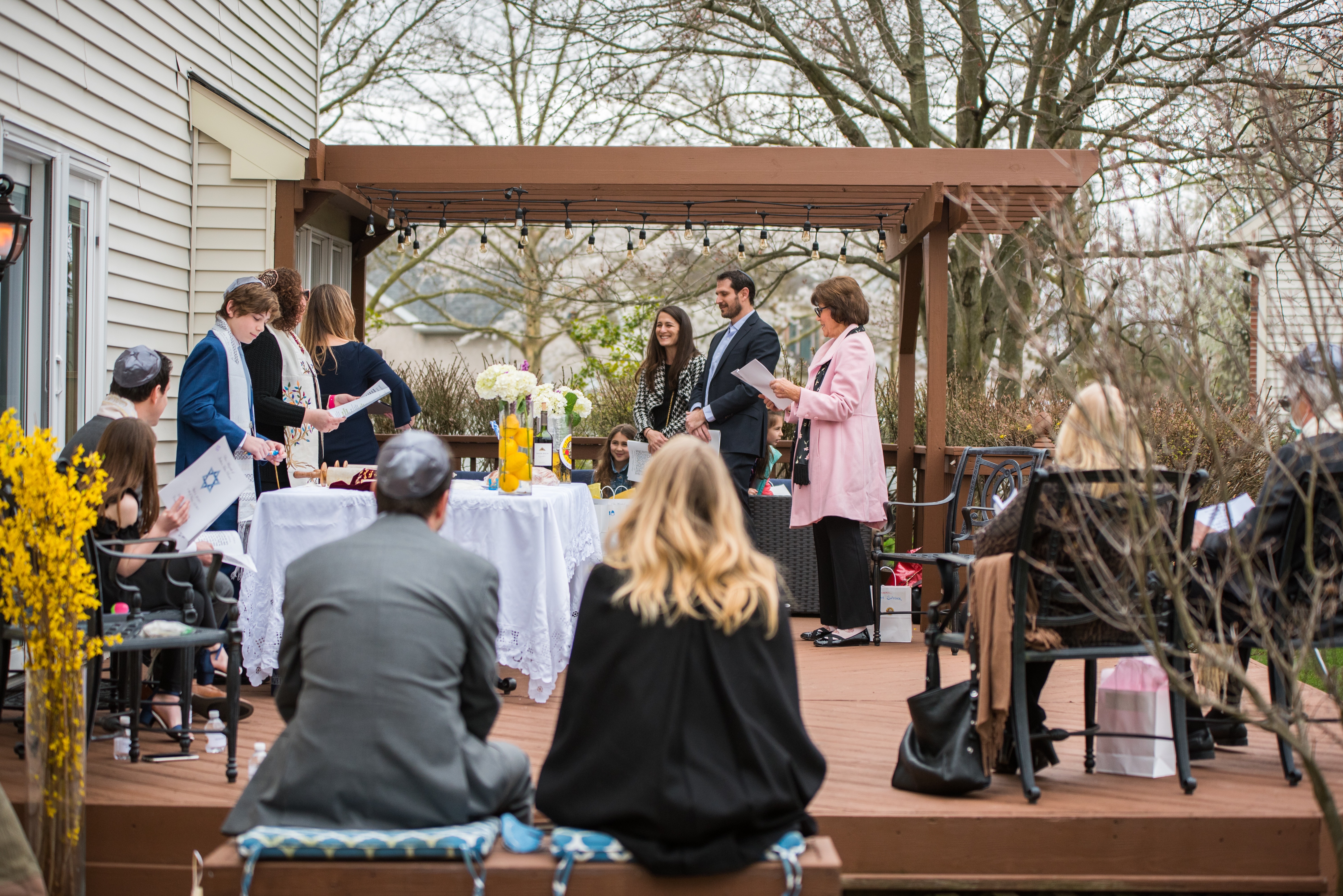 Have Torah, will travel: Zoom mitzvahs adapt an ancient Jewish tradition  for the pandemic, image size:6000x4006