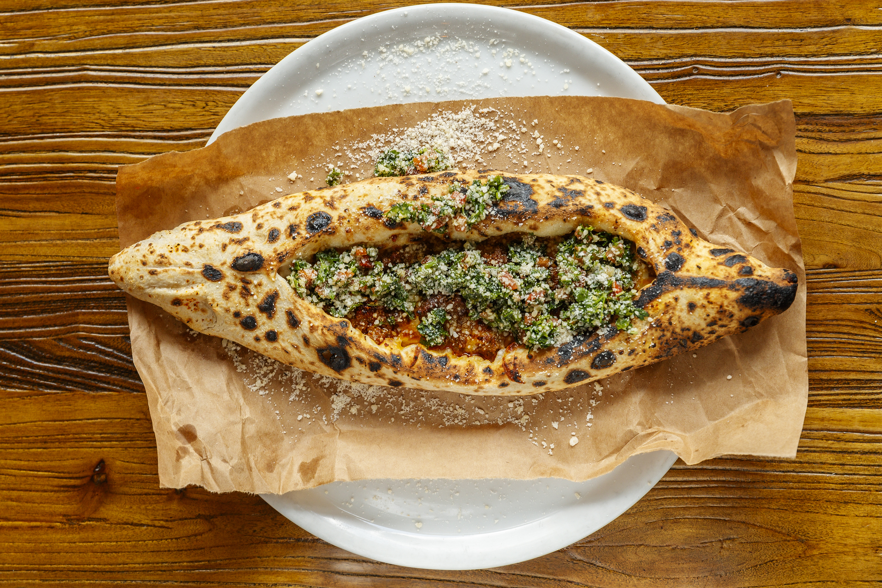 familiar × stina Stina Pizzeria review: Come for the neighborhood vibe, stay for