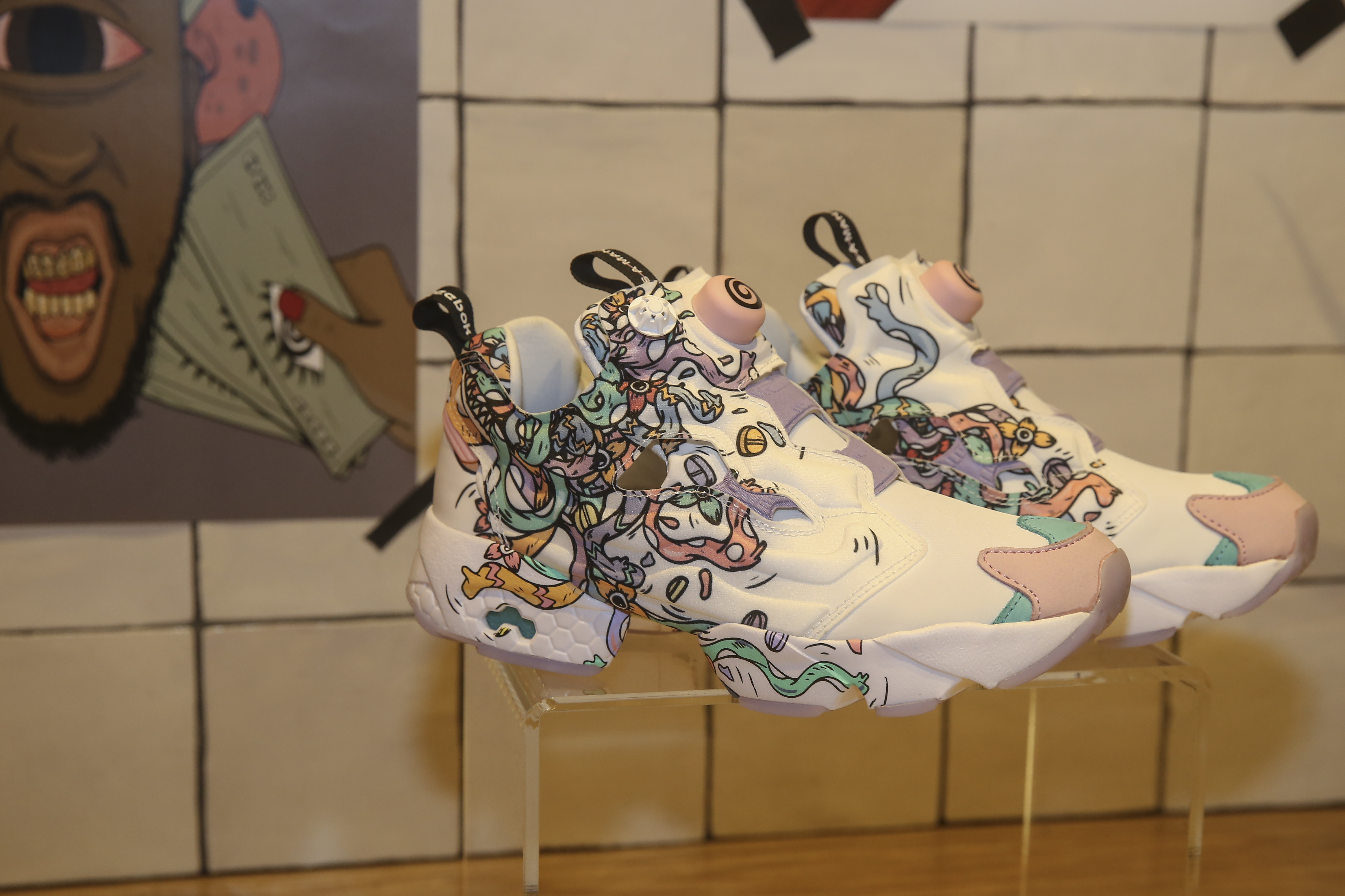 RARE Reebok
Distortedd X Instapump Fury 9.5 Distortedd x Reebok Instapump Fury Release Date & Info  main image 3