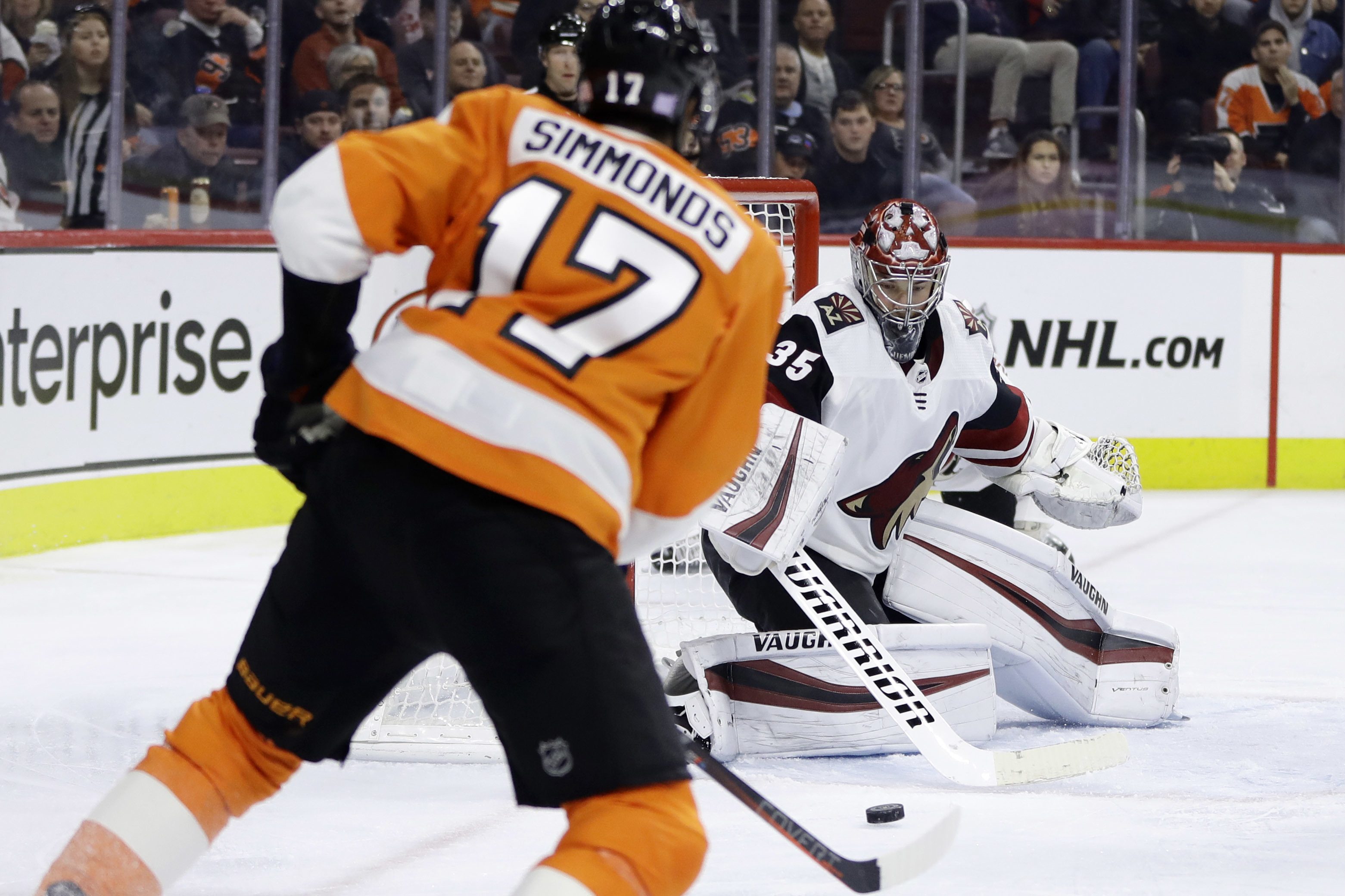 Shayne Gostisbehere lifts Flyers to overtime win over Coyotes